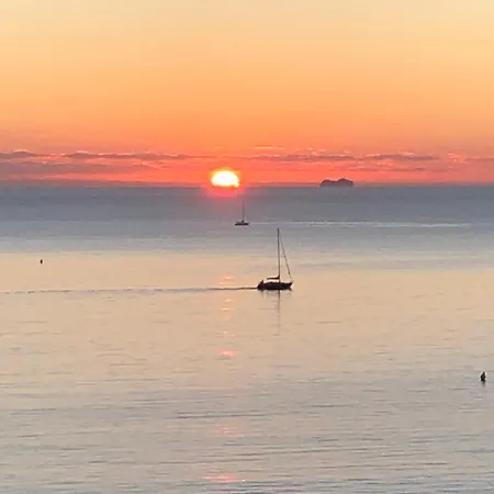 Petit Paradis A Avec Vue Wifi Et Clim דירה *