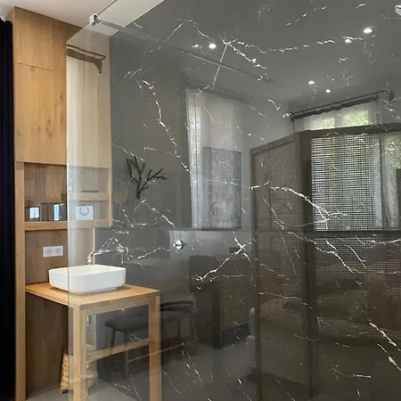 公寓 Petit Paradis A Avec Vue Wifi Et Clim *